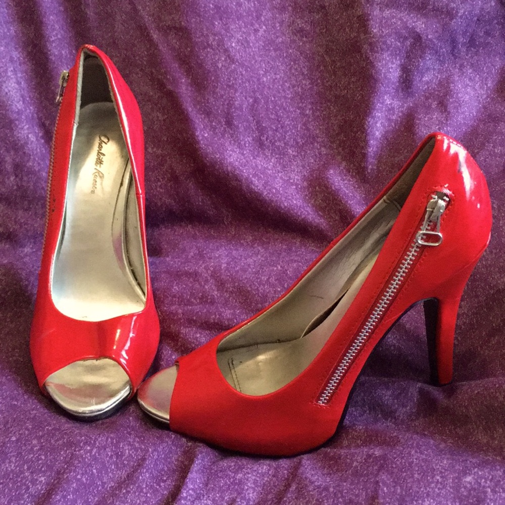 Womens fashion heels size 6 red